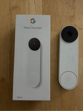 google Nest Doorbell in White with Black Camera Face